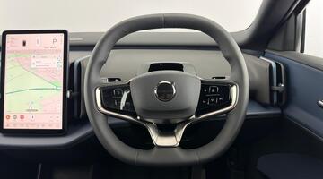 2025 Volvo Single Motor Extended Range 69kWh Plus Auto 5-door (Black) - Image: 10