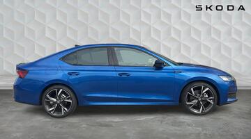 2025 Škoda TSI e-TEC MHEV ACT SportLine DSG Euro 6 5-door (Blue) - Image: 4