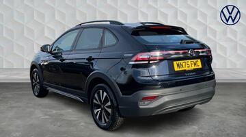 2025 Volkswagen 1.0 TSI Life Euro 6 5-door (Black) - Image: 3