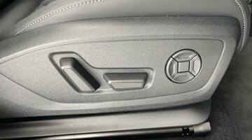 2025 Audi Saloon Black Edition TFSI 333 PS S tronic (Green) - Image: 21