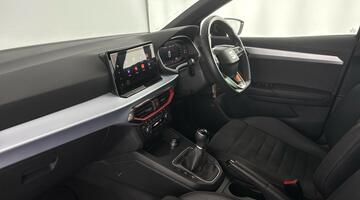 2022 SEAT 1.0 TSI FR Sport Euro 6 5-door (Grey) - Image: 2