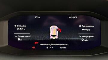 2025 CUPRA 2.0 TSI VZDSG 4-doorive Euro 6 5dr (Black) - Image: 11