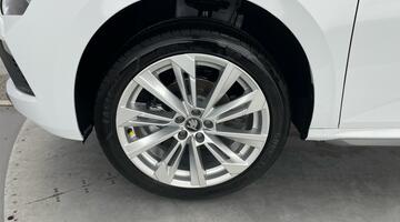 2026 Škoda TSI ACT SE L DSG Euro 6 5-door (White) - Image: 36