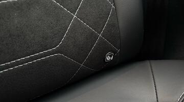 2025 Ford Standard Range 43kWh Premium Auto 5-door (Yellow) - Image: 10