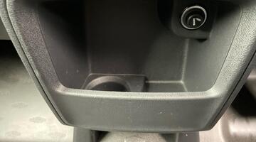 2024 Volkswagen Pro 79kWh Commerce Auto 5-door (Black) - Image: 25