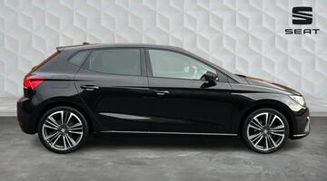 2024 SEAT 1.0 TSI Anniversary Limited Edition Euro 6 5-door (Black) - Image: 4