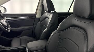 2025 Škoda 2.0 TDI SE L DSG 4WD Euro 6 5-door (7 Seat) (Gold) - Image: 40