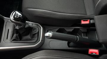 2025 Volkswagen 1.0 TSI Match Euro 6 5-door (Silver) - Image: 25