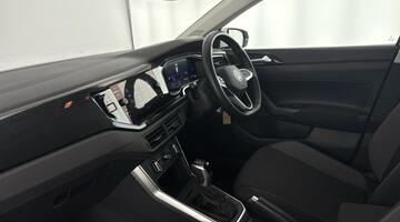 2022 Volkswagen 1.0 TSI Life DSG Euro 6 5-door (White) - Image: 2