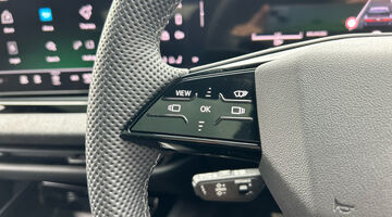 2025 Audi 2.0 TDI Launch Edition Plus S Tronic quattro Euro 6 5-door (Black) - Image: 25