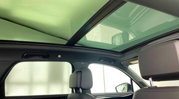 2025 Volkswagen 3.0 V6 TSI eHybrid 14.3kWh R Tiptronic 4Motion Euro 6 5-door (Grey) - Image: 34