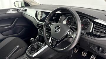 2021 Volkswagen 1.0 TSI Active Euro 6 5-door (White) - Image: 6