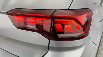 2025 Volkswagen TSI R-Line Euro 6 5-door (Silver) - Image: 15