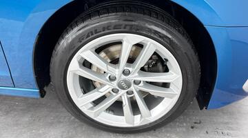 2020 Audi TFSI 35 Sport Sportback Euro 6 5-door (Blue) - Image: 5