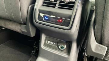 2024 Škoda TSI e-TEC MHEV SE DSG Euro 6 5-door (5 Seat) (Gold) - Image: 32