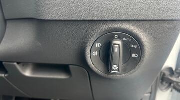 2026 Škoda TSI ACT SE Edition Euro 6 5-door (White) - Image: 24