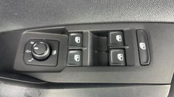 2020 Volkswagen 1.0 TSI Match Euro 6 5-door (Silver) - Image: 19