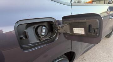 2025 CUPRA EHybrid 25.8kWh VZ2 DSG Euro 6 5-door (Purple) - Image: 15