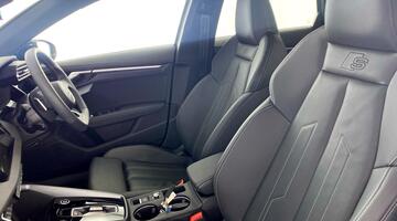 2025 Audi TFSI 35 Black Edition Sportback S Tronic Euro 6 5-door (Green) - Image: 33