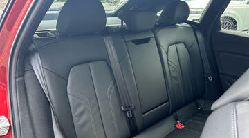 2025 Audi 2.0 TFSI S line S Tronic Euro 6 5-door (Red) - Image: 13