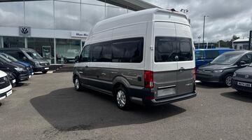 2025 Volkswagen 2.0 TDI 600 Auto Euro 6 4-door (Beige) - Image: 3