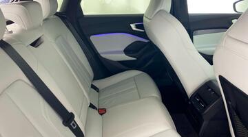 2025 Audi 2.0 TFSI S line Saloon S Tronic Euro 6 5-door (Blue) - Image: 26