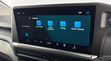 2025 Volkswagen 2.0 TDI T28 Commerce Plus FWD SWB Euro 6 5-door (White) - Image: 13