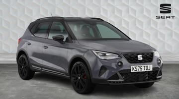 2025 SEAT 1.0 TSI FR Black Edition Euro 6 5-door (Grey) - Image: 1