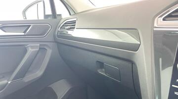 2018 Volkswagen 2.0 TSI SEL DSG 4Motion Euro 6 5-door (White) - Image: 29