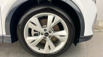 2025 Audi 45 S line Auto 5-door 82kWh (White) - Image: 5