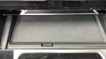 2024 Volkswagen TSI 13kWh R-Line Shooting Brake DSG Euro 6 5-door (Black) - Image: 17