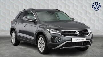 2025 Volkswagen TSI Match DSG Euro 6 5-door (Grey) - Image: 1