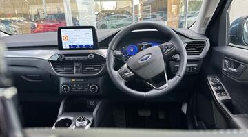 2021 Ford EcoBlue Titanium Edition Auto Euro 6 5-door (Blue) - Image: 28