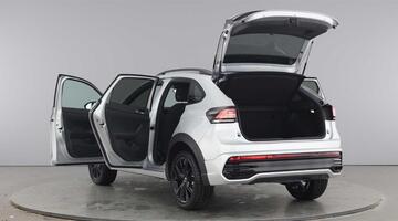2024 Volkswagen 1.0 TSI R-Line DSG Euro 6 5-door (Silver) - Image: 11