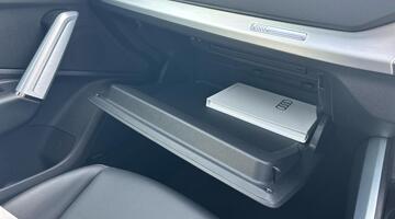 2024 Audi TFSI CoD 35 S line S Tronic Euro 6 5-door (Black) - Image: 24