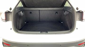 2023 Volkswagen 1.0 TSI Life DSG Euro 6 5-door (White) - Image: 28