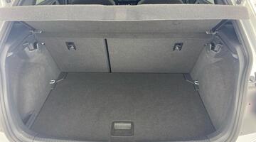 2022 Volkswagen 1.0 TSI R-Line DSG Euro 6 5-door (Silver) - Image: 29