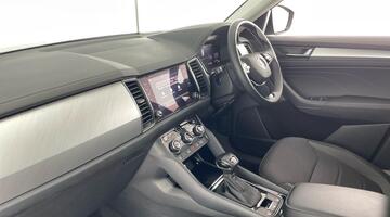 2023 Škoda TSI ACT SE Drive DSG Euro 6 5-door (7 Seat) (Black) - Image: 3