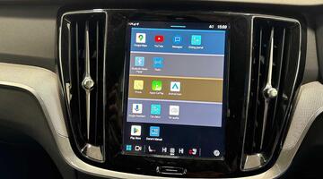 2025 Volvo 2.0 B4 MHEV Plus DCT Auto Euro 6 5-door (Black) - Image: 33