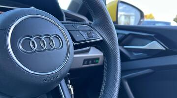 2022 Audi 1.0 TFSI 30 S line Sportback Euro 6 5-door (Yellow) - Image: 39