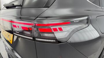 2025 Volkswagen 2.0 TDI R-Line DSG Euro 6 5-door (Grey) - Image: 31