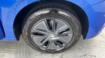 2025 Škoda 1.0 TSI Design Edition Euro 6 5-door (Blue) - Image: 5