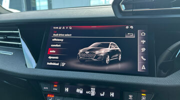 2025 Audi TFSI 35 Black Edition Sportback S Tronic Euro 6 5-door (White) - Image: 39