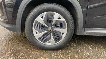 2024 Škoda 2.0 TDI SE DSG Euro 6 5-door (7 Seat) (Black) - Image: 16