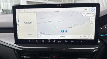 2024 Ford 1.0T EcoBoost MHEV ST-Line Euro 6 5-door (White) - Image: 11