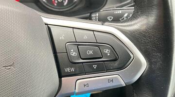 2023 Volkswagen 2.0 TDI T30 Highline FWD SWB Euro 6 5-door (Blue) - Image: 30