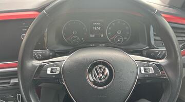 2020 Volkswagen 1.0 EVO beats Euro 6 5-door (Black) - Image: 28