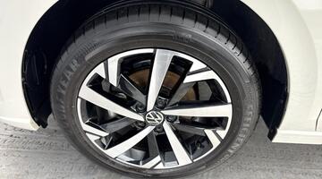 2025 Volkswagen 1.0 TSI Match Euro 6 5-door (Grey) - Image: 34