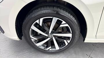 2025 Volkswagen 1.0 TSI Match DSG Euro 6 5-door (Grey) - Image: 34