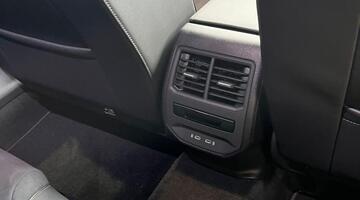 2026 CUPRA EHybrid 25.8kWh V2 DSG Euro 6 5-door (Unlisted) - Image: 12